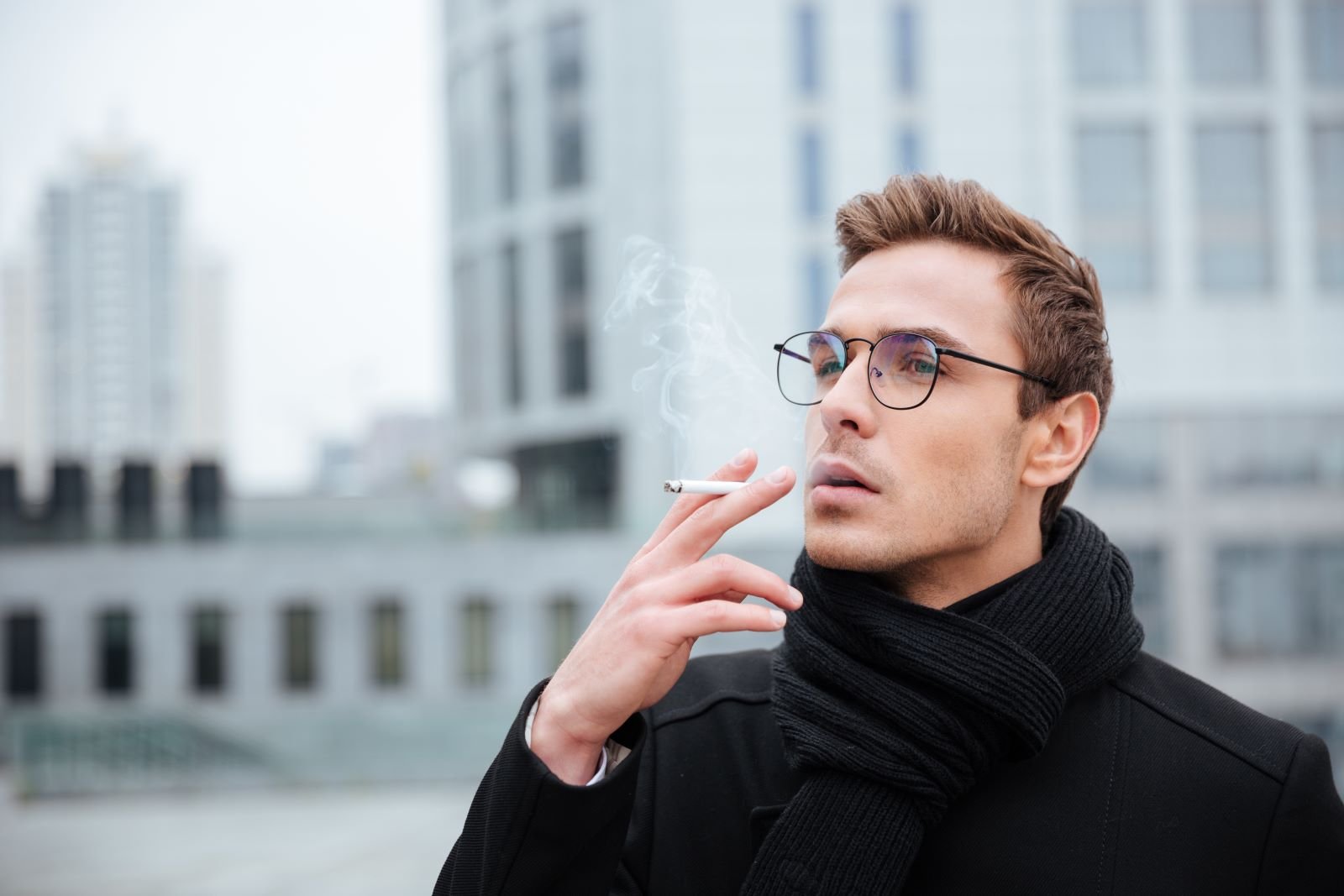 Man-Smoking-bad-habits-addiction